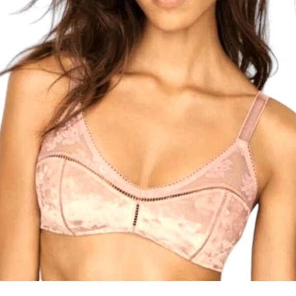 Victoria's Secret Barbie Crushed Velvet Lace Bra - Picture 2 of 16